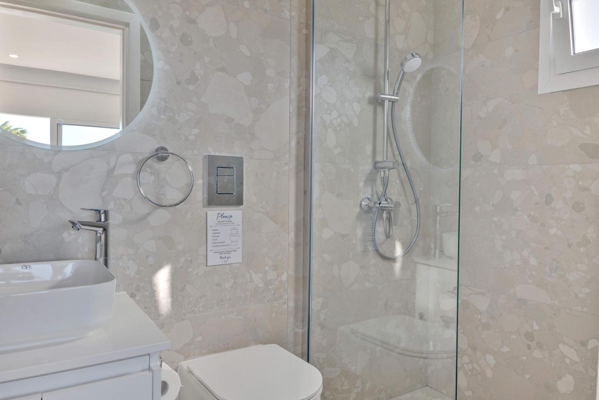 Phaedrus Living: Seaview Luxury Flat Limnaria 150 Leilighet Paphos Eksteriør bilde