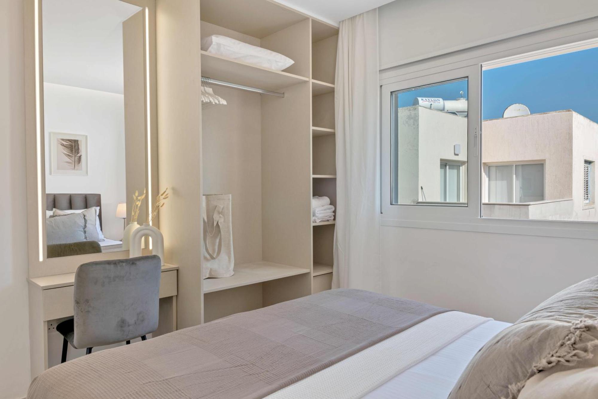Phaedrus Living: Seaview Luxury Flat Limnaria 150 Leilighet Paphos Eksteriør bilde