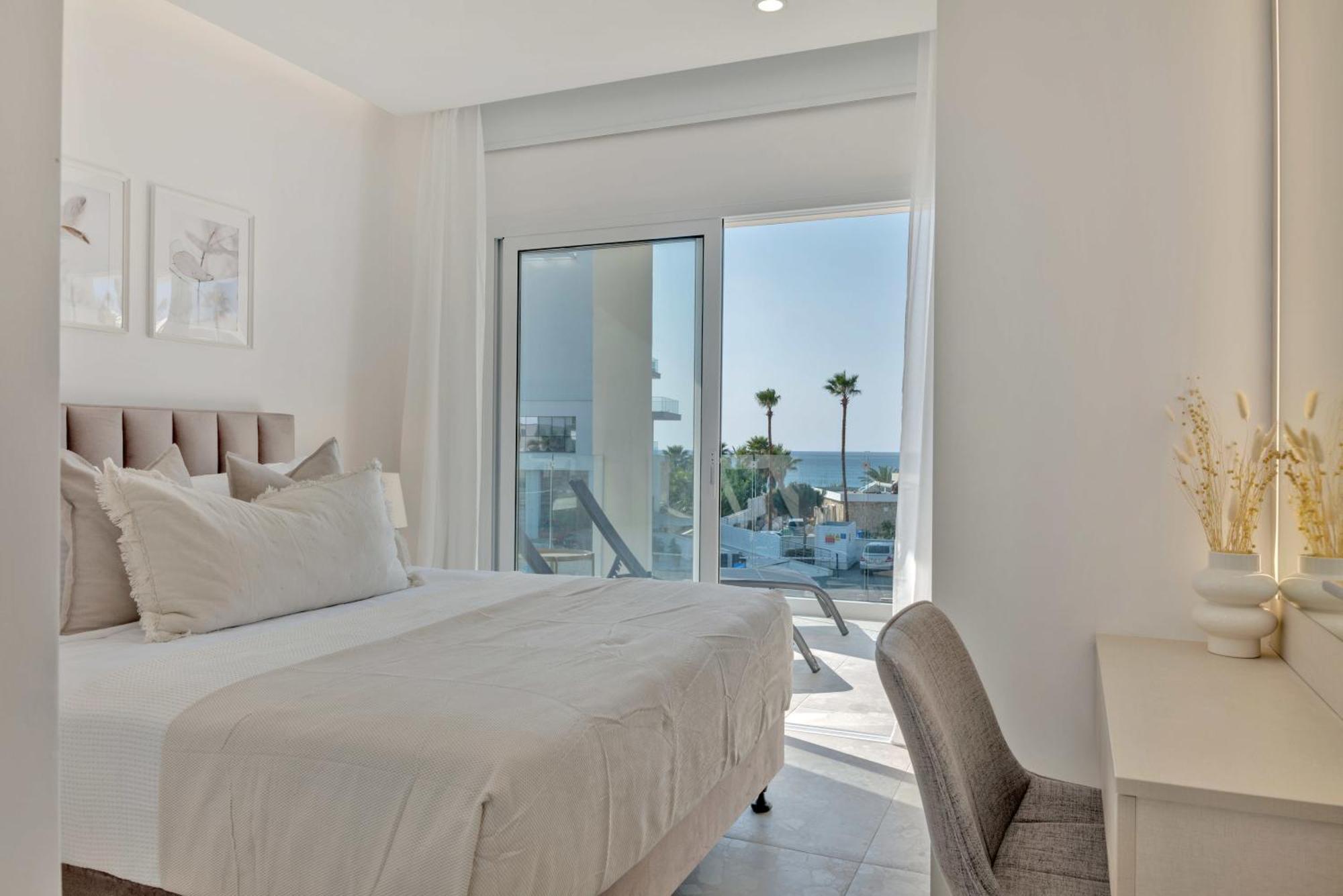 Phaedrus Living: Seaview Luxury Flat Limnaria 150 Leilighet Paphos Eksteriør bilde